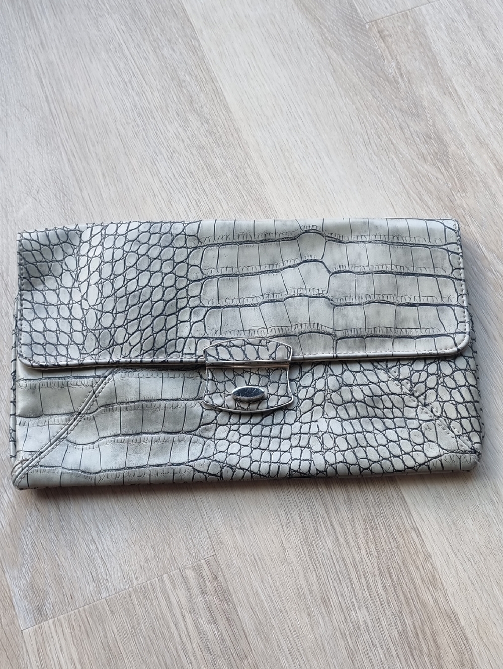 Warehouse Cream Croc-Embossed Foldover Clutch
